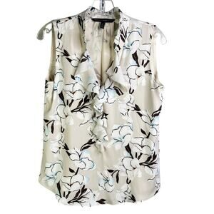 White House Black Market Top‎ Wmns Small Cream Floral Ruffle Sleeveless Classic